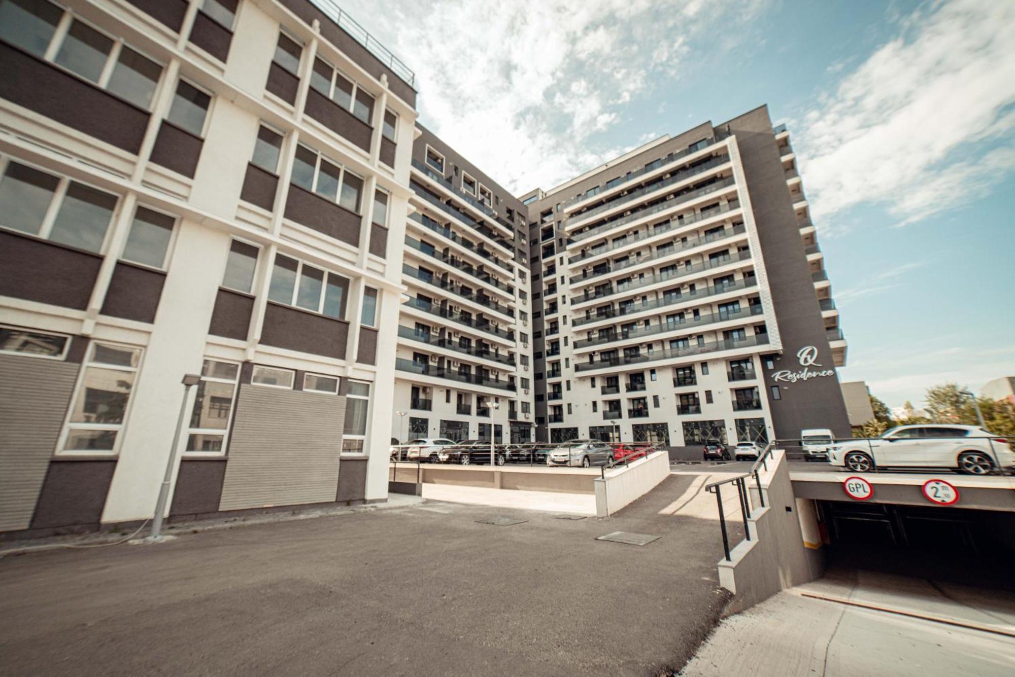 Cozy Apartments At Q Residence - Palas Mall Iasi Ngoại thất bức ảnh