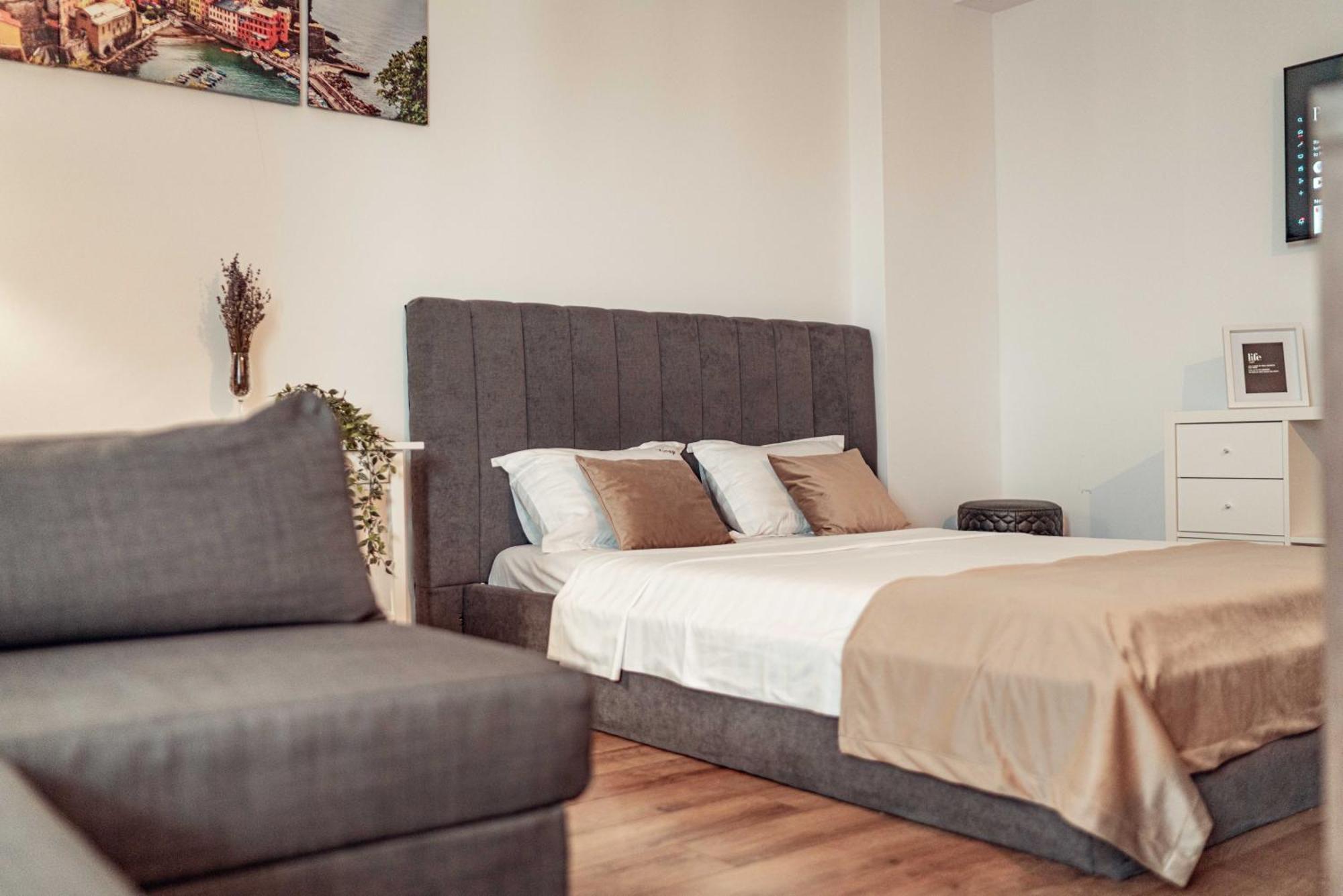Cozy Apartments At Q Residence - Palas Mall Iasi Ngoại thất bức ảnh