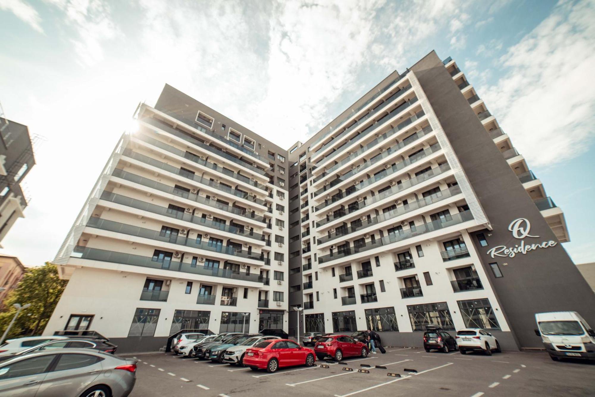 Cozy Apartments At Q Residence - Palas Mall Iasi Ngoại thất bức ảnh