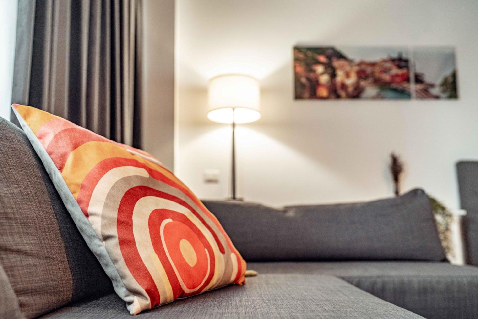 Cozy Apartments At Q Residence - Palas Mall Iasi Ngoại thất bức ảnh